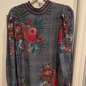 Floral Plaid Long Sleeve Top
